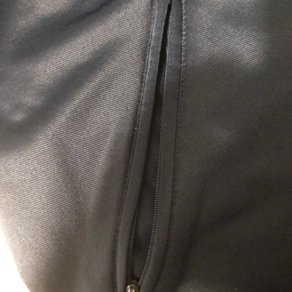 Navy American Eagle performance jacket - Picture 4 of 9